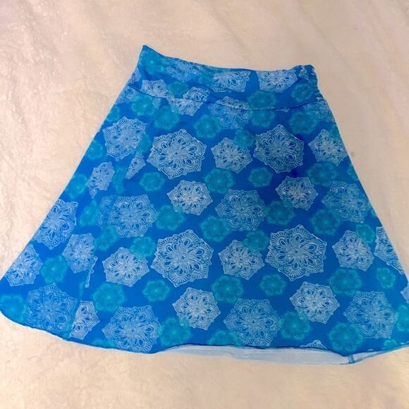 TRANQUILITY CLOTHING- BLUE MANDALA MINDI SKIRT S/M - Picture 1 of 4